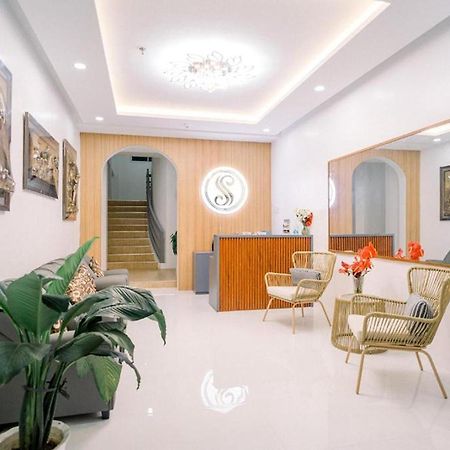 Spotlight Hotel Near Hundred Islands Wharf Alaminos Eksteriør billede